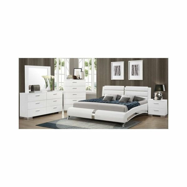 Bedroom Sets |   Bowery Hill 4 Piece Faux Leather Queen Bedroom Set In White Bedroom Bedroom Sets